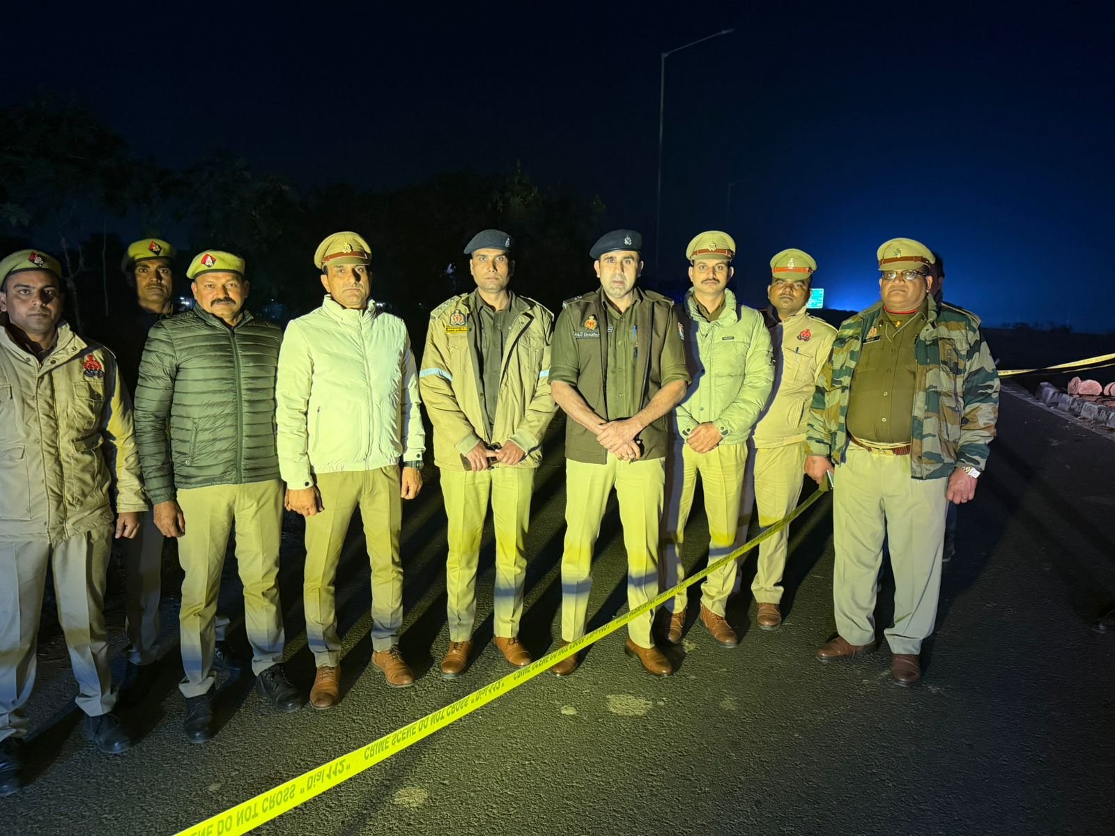 पुलिस की बड़ी सफलता: मक्खनपुर में मुठभेड़ के दौरान दो शातिर लुटेरे गिरफ्तार, अवैध हथियार व लूटा मोबाइल बरामद