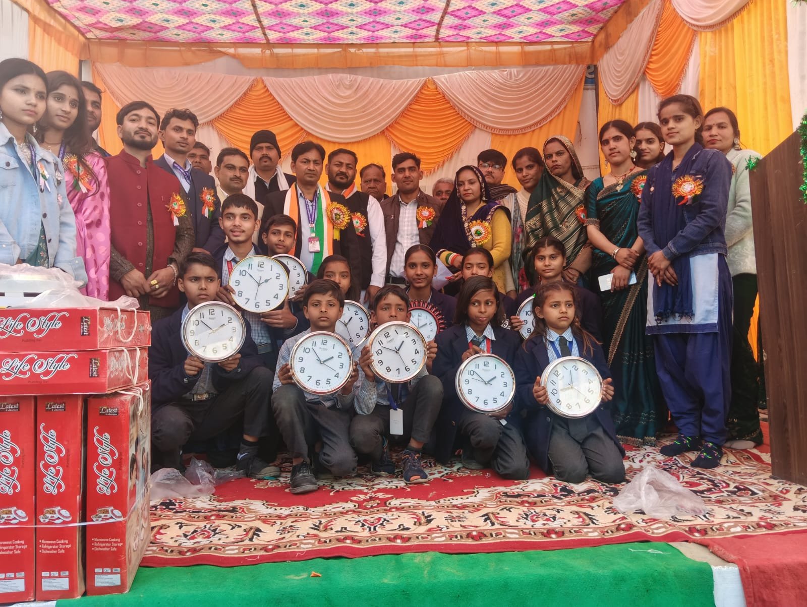 श्रीमती वीरवती फौरन सिंह इंटर कॉलेज मेंधूमधाम से मनाया गया गणतंत्र दिवस